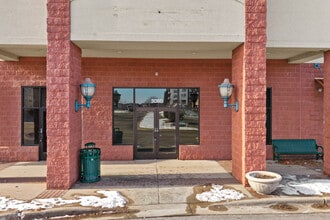 3012-3066 Village Park Dr, Plover, WI for lease Building Photo- Image 1 of 30