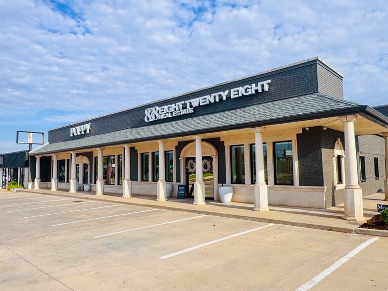 2107-2109 W Main St, Norman, OK for lease - Building Photo - Image 2 of 2
