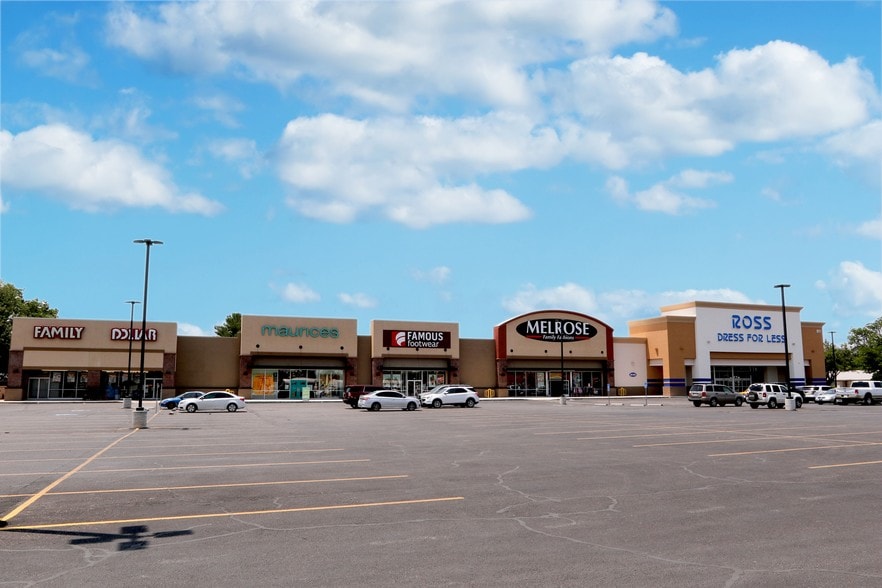 801-811 W Pierce St, Carlsbad, NM for sale - Building Photo - Image 3 of 13
