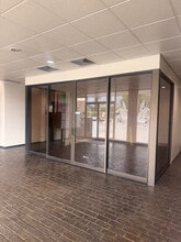7192 Kalanianaole Hwy, Honolulu, HI for lease Interior Photo- Image 1 of 2