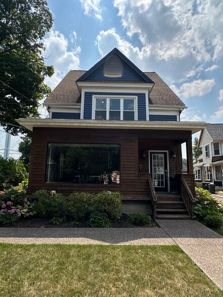 6429 W Quaker St, Orchard Park, NY à vendre - Photo du bâtiment - Image 3 de 22