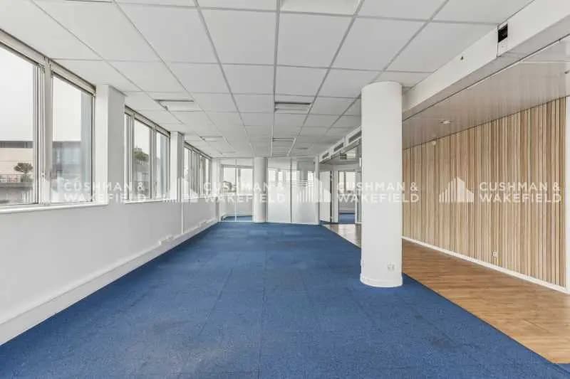 35 Ter Avenue André Morizet, Boulogne-Billancourt for lease - Interior Photo - Image 2 of 8