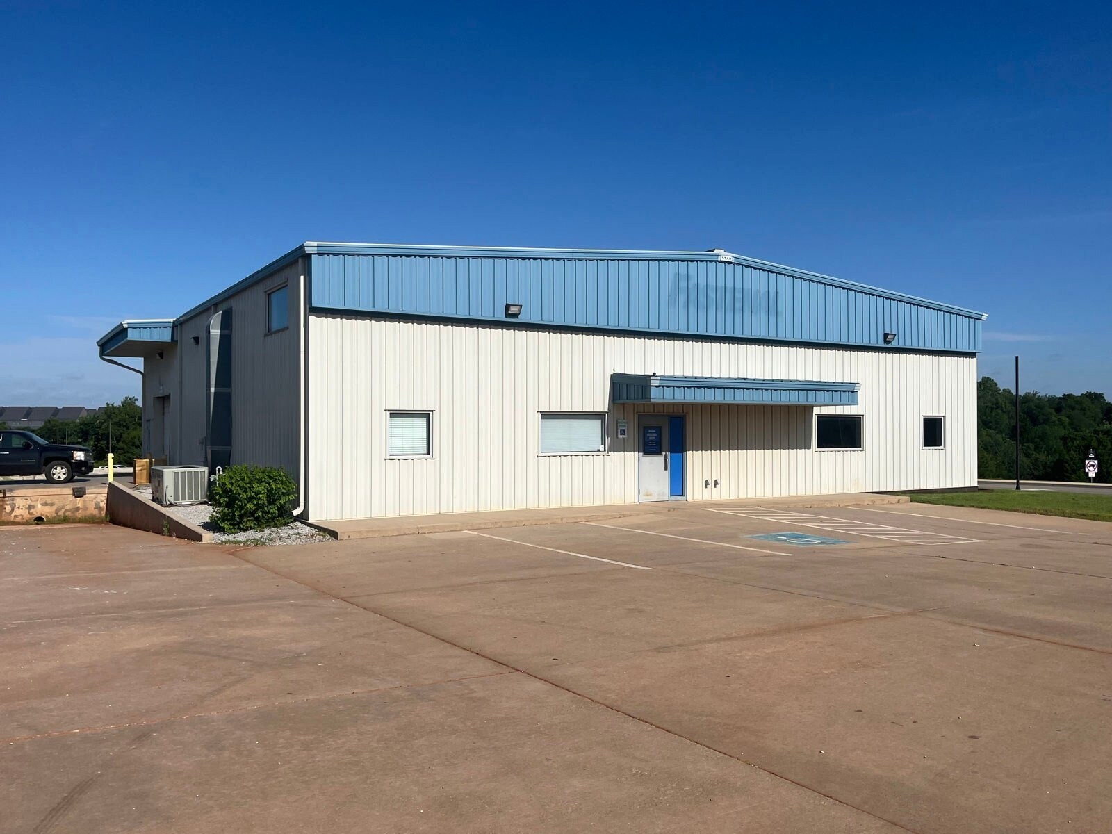 7001 S Sooner Rd, Oklahoma City, OK à vendre Photo principale- Image 1 de 8