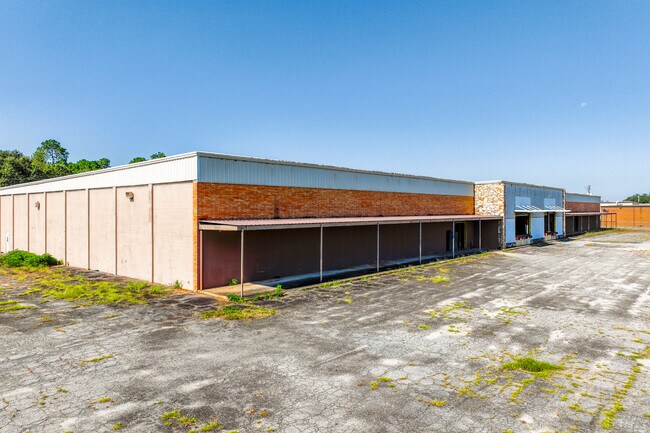Plus de détails pour 1420 W Broad Ave, Albany, GA - Industriel à louer