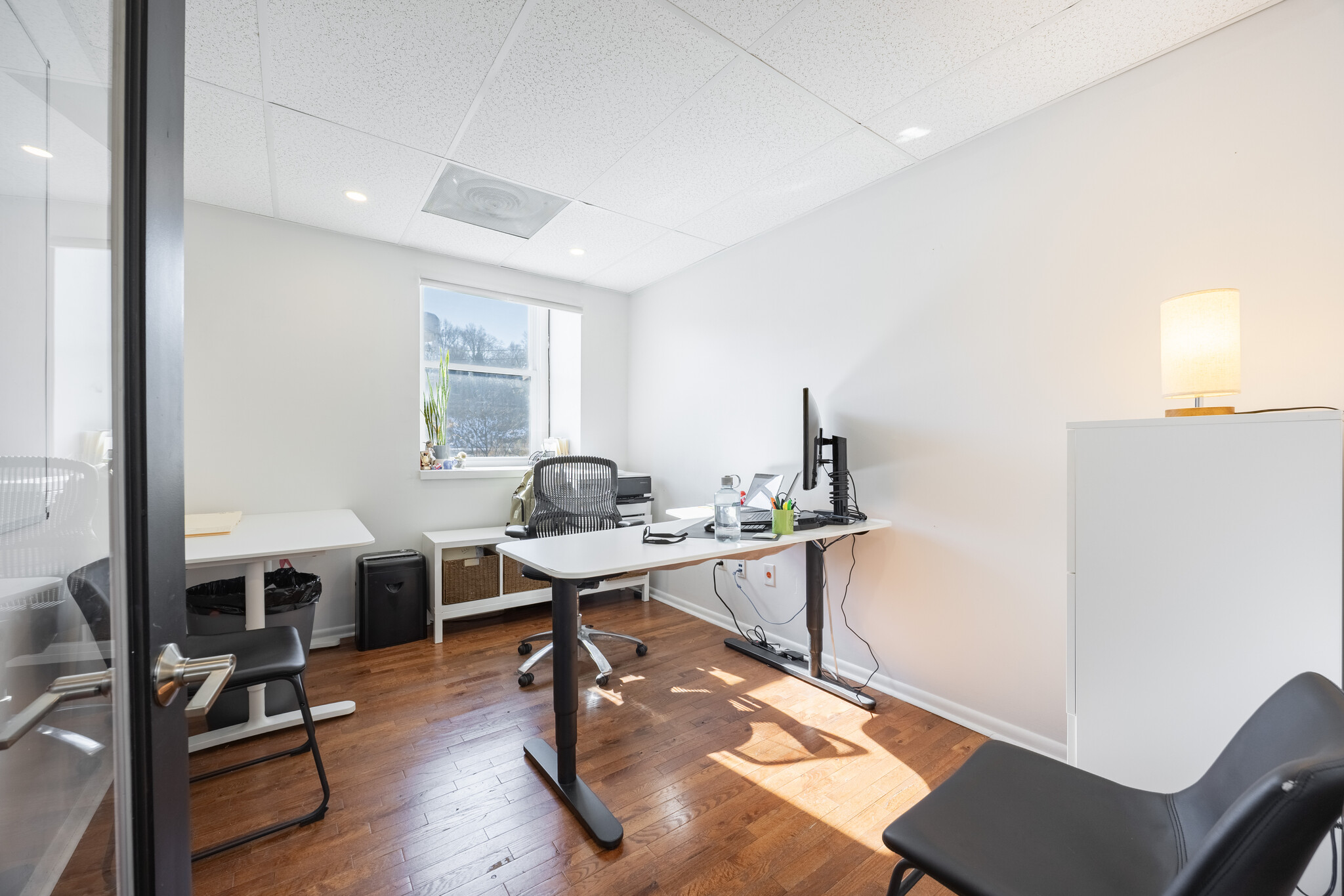 4001 Main St, Philadelphia, PA for lease Interior Photo- Image 1 of 10