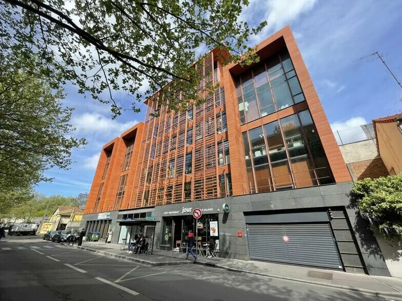 Bureau dans Montreuil à louer - Photo du bâtiment - Image 2 de 22