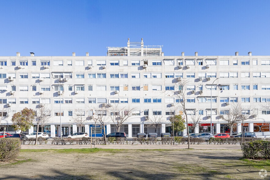 Calle Bulevar de José Prat, 11, Madrid, Madrid à vendre - Photo du bâtiment - Image 3 de 3