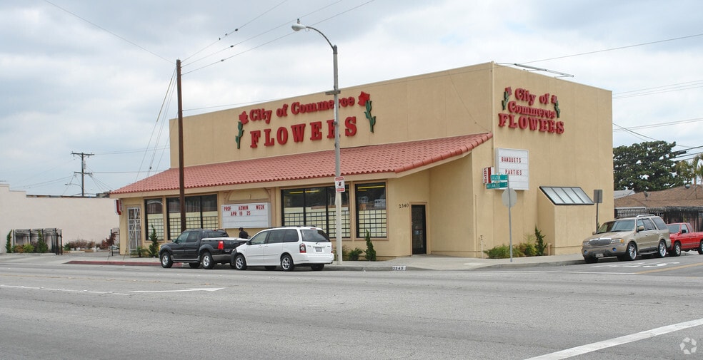 2340 S Atlantic Blvd, Commerce, CA for sale - Building Photo - Image 2 of 2