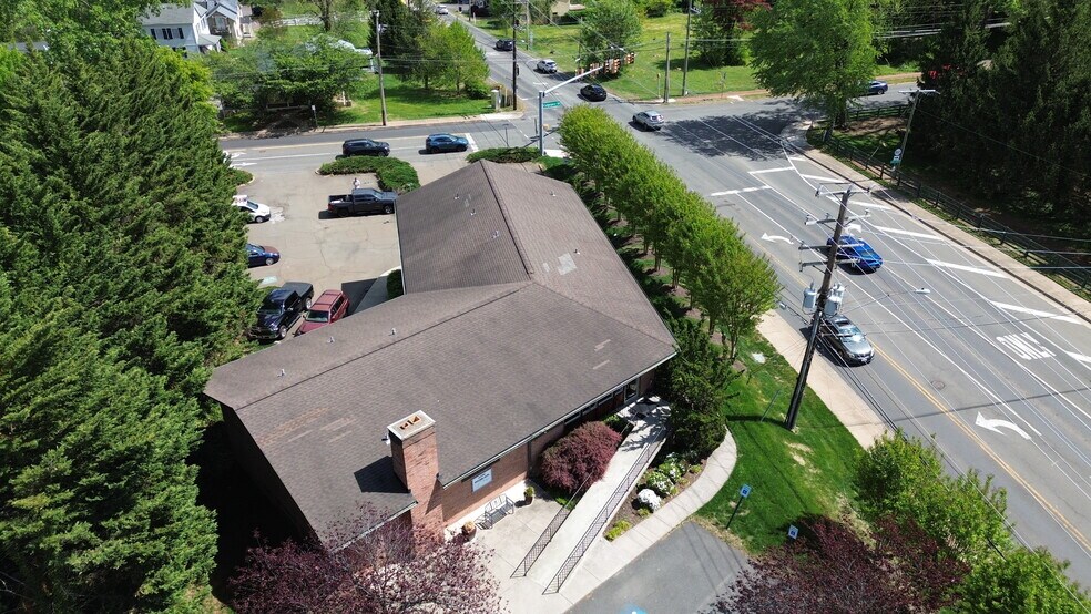 220 Culpeper St, Warrenton, VA à louer - Photo du bâtiment - Image 3 de 4