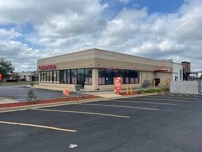 1240 N. Kinzie Ave., Bourbonnais, IL for lease Building Photo- Image 1 of 6