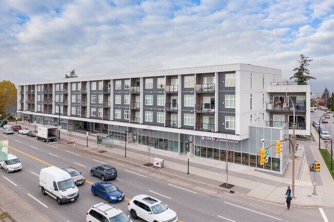 Plus de détails pour 6283 Kingsway, Burnaby, BC - Multi-résidentiel à vendre