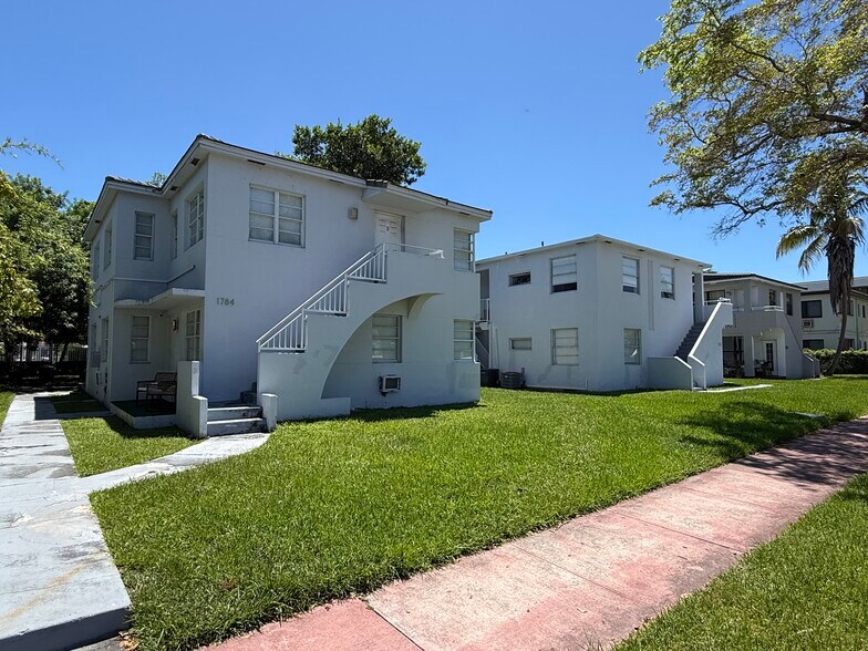 1794 Normandy Dr, Miami Beach, FL à vendre - Photo principale - Image 1 de 26