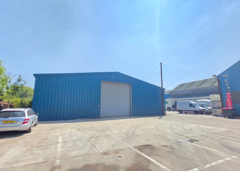3 Askern Rd, Doncaster for lease - Building Photo - Image 2 of 5