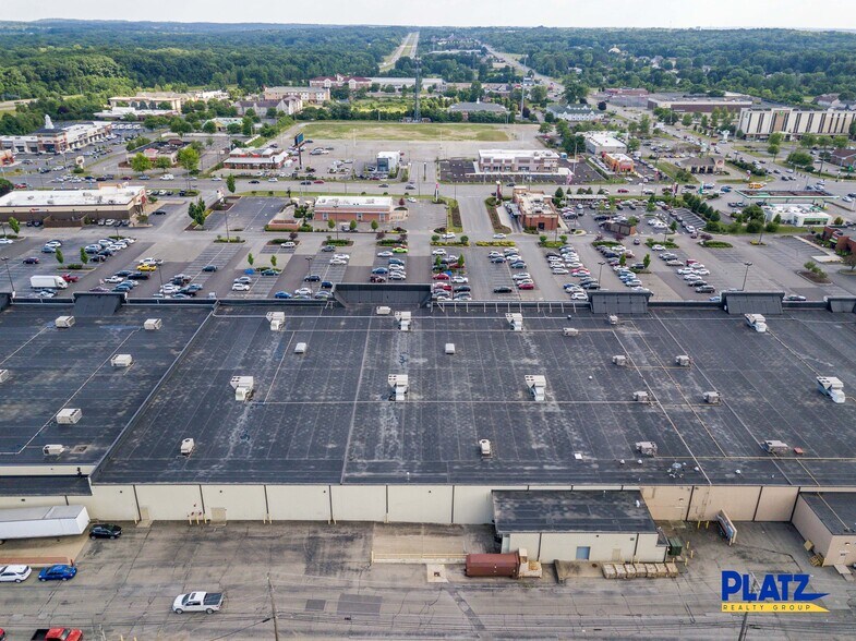 1090-1320 Boardman Poland Rd, Youngstown, OH à louer - Photo du bâtiment - Image 2 de 16
