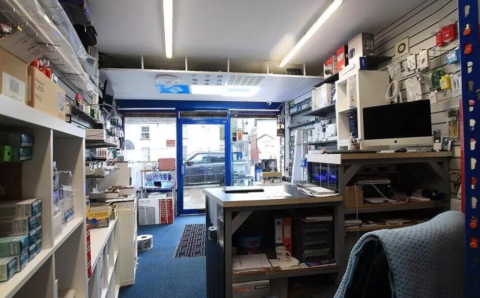 20A Spring Grove Rd, Hounslow à vendre - Photo intérieure - Image 1 de 1