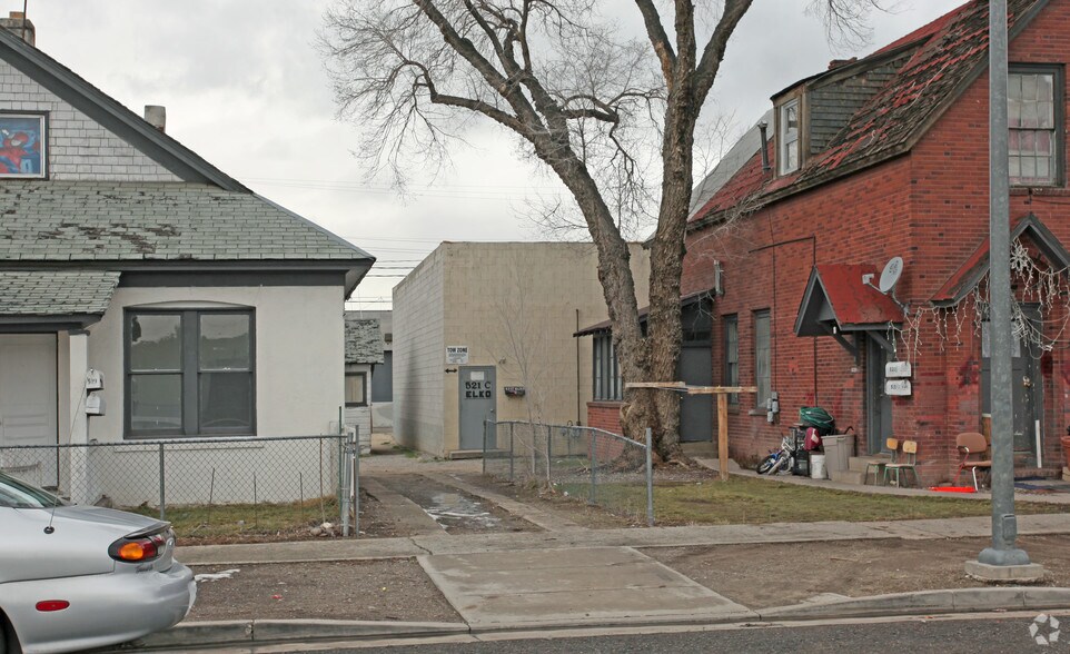 521-C Elko Ave, Reno, NV à vendre - Photo du bâtiment - Image 2 de 6