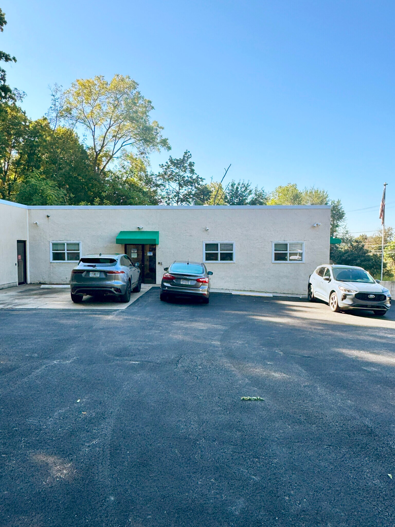 2741 Noblestown Rd, Pittsburgh, PA à vendre Photo principale- Image 1 de 3