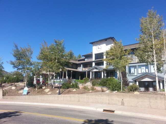 More details for 1724 Ski Time Square Dr, Steamboat Springs, CO - Retail for Sale
