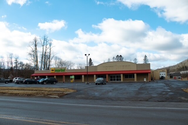 Plus de détails pour 64 Main St, Lawrenceville, PA - Commerce de détail à louer