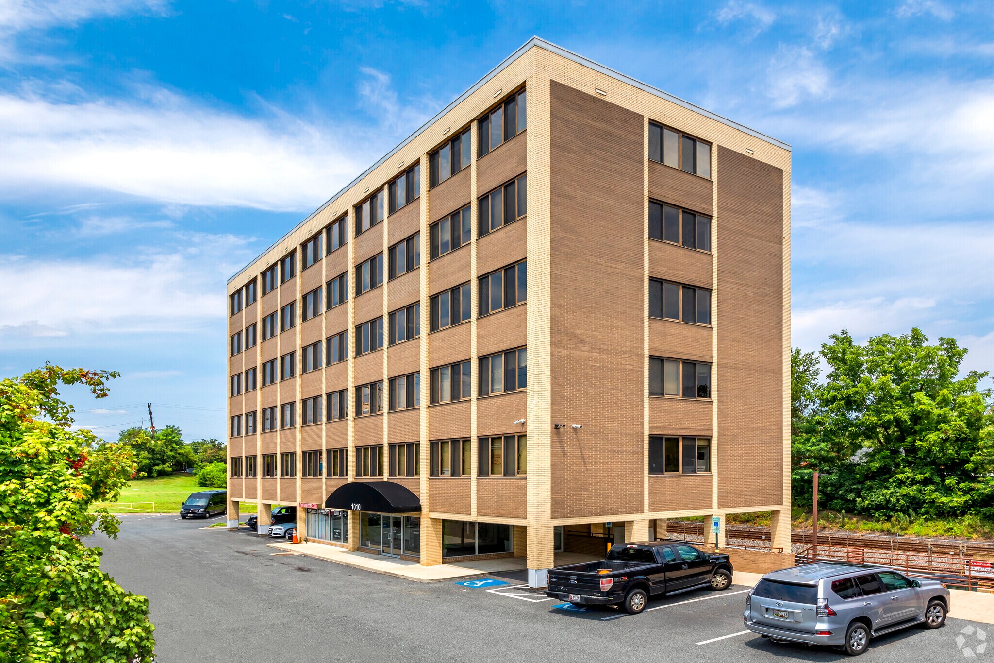 1010 Rockville Pike, Rockville, MD for lease Primary Photo- Image 1 of 5