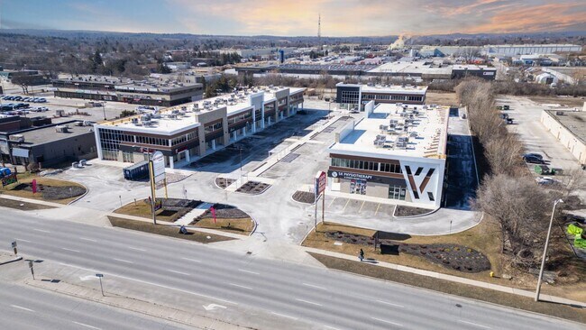 Plus de détails pour 450 Hespeler Rd, Cambridge, ON - Bureau à louer