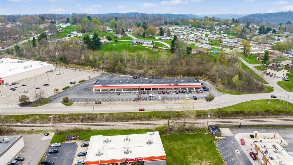 2300 June Pky, Zanesville, OH for sale - Building Photo - Image 3 of 12