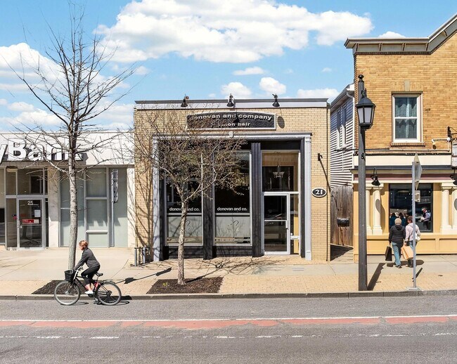 More details for 21 Main St, Hamburg, NY - Retail for Sale