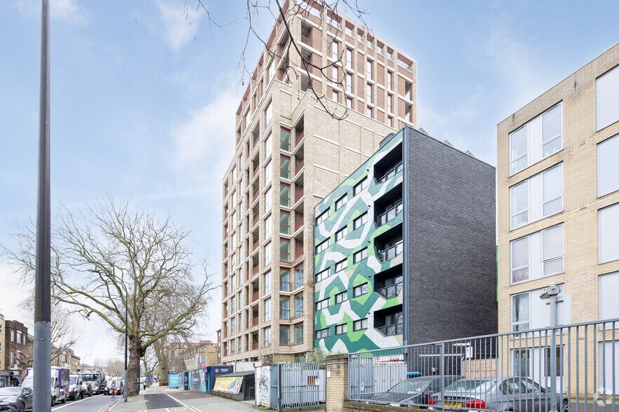 136-142 New Kent Rd, Londres à louer - Photo du bâtiment - Image 2 de 2