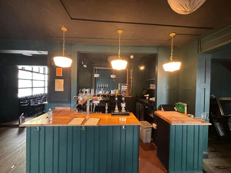 93 Queens Rd, Hastings à vendre - Photo du bâtiment - Image 3 de 5