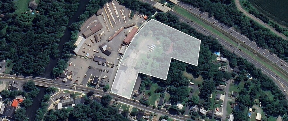 19 W Main St, Clinton, NJ à vendre - Photo du bâtiment - Image 2 de 2