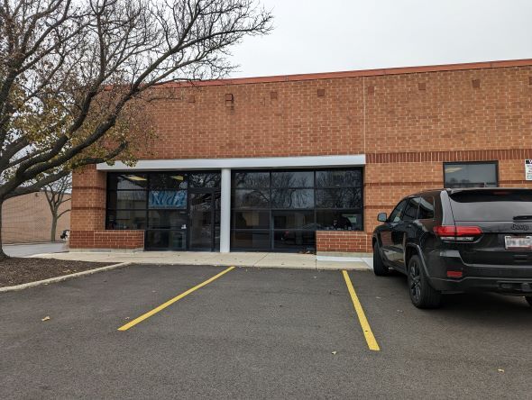 Plus de détails pour 225 Larkin Dr, Wheeling, IL - Industriel à louer