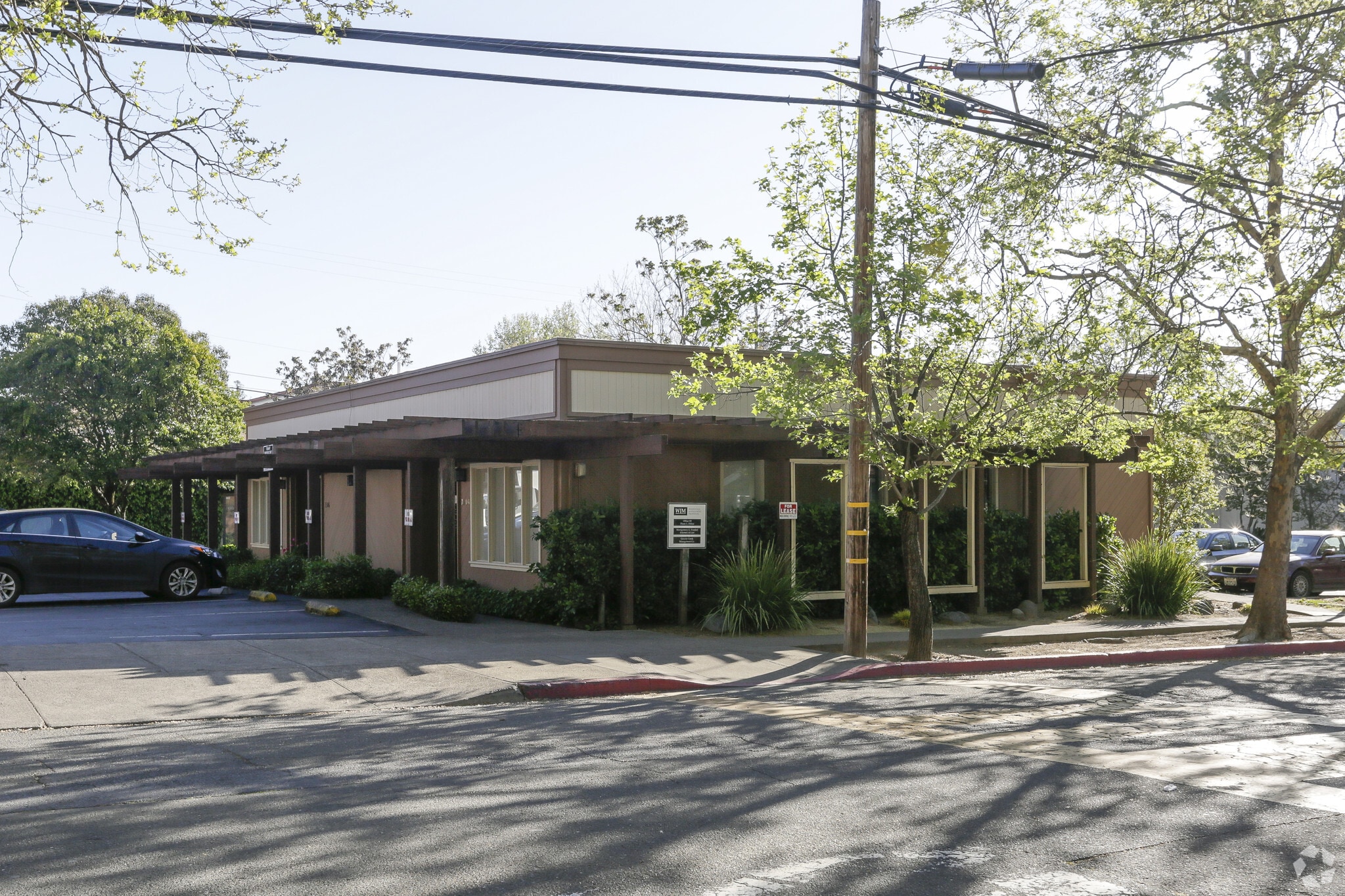 1304 Oak Ave, Saint Helena, CA à louer Photo principale- Image 1 de 12