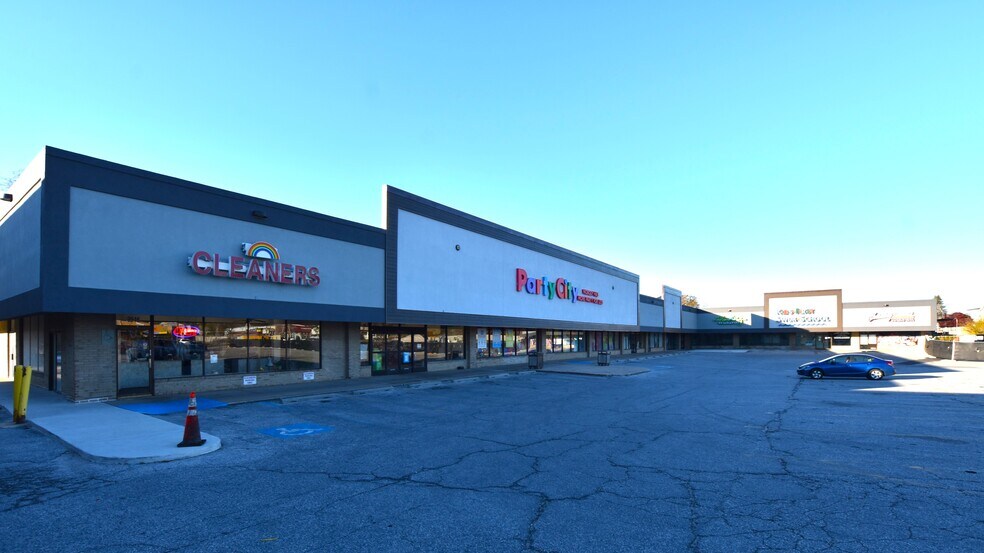 9930-9974 York Rd, Cockeysville, MD à louer - Photo du bâtiment - Image 3 de 5