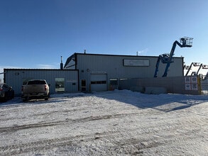 8459 23rd Ave NE, Calgary, AB à louer Photo intérieure- Image 2 de 16