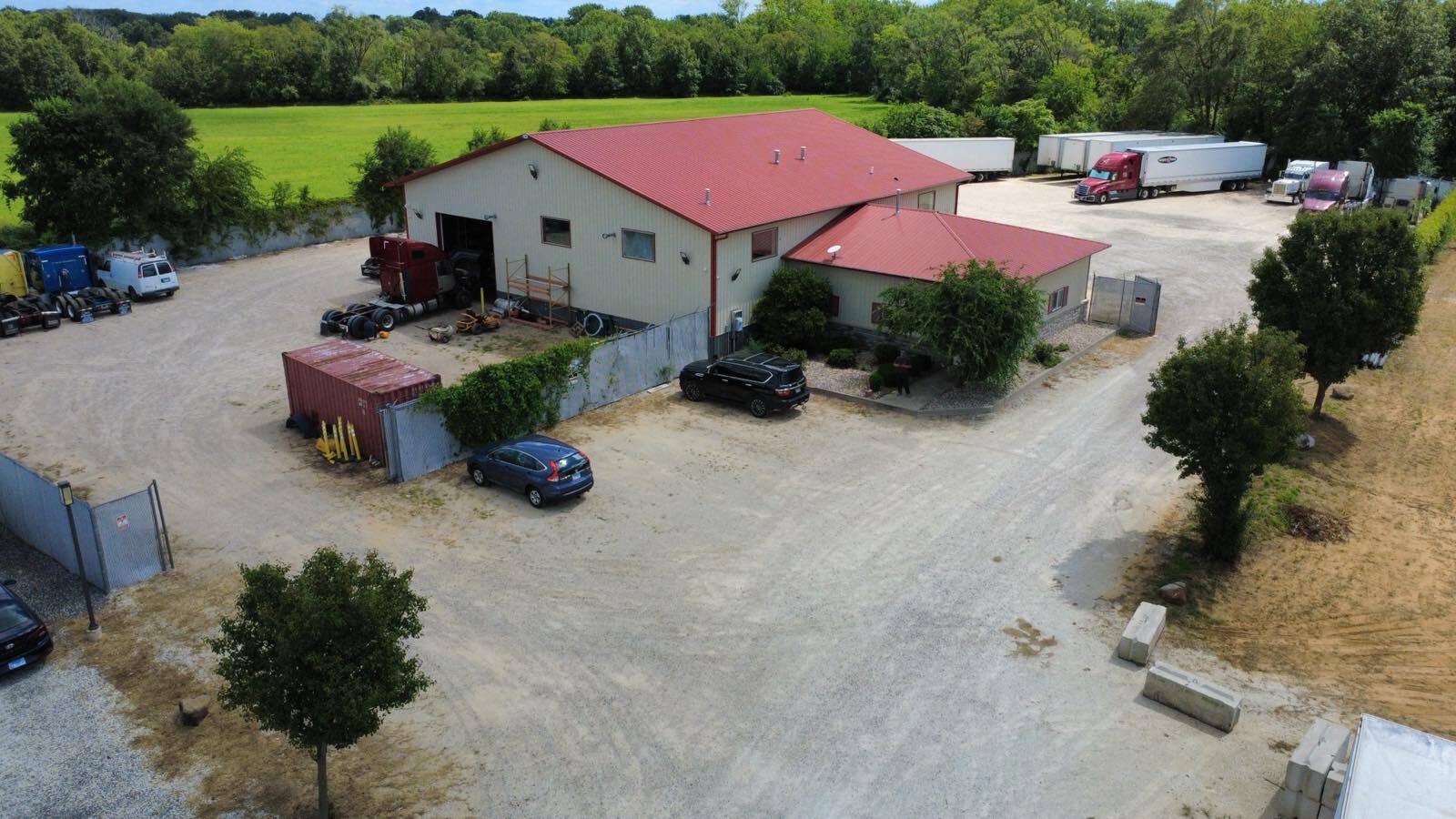 435 Enterprise Dr, Braidwood, IL à vendre Photo du bâtiment- Image 1 de 1