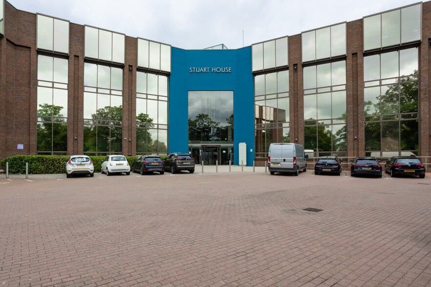 St John's St, Peterborough for lease - Interior Photo - Image 1 of 10