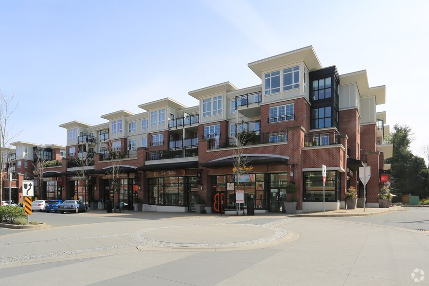 2950 King George Blvd, Surrey, BC à vendre - Photo principale - Image 1 de 1