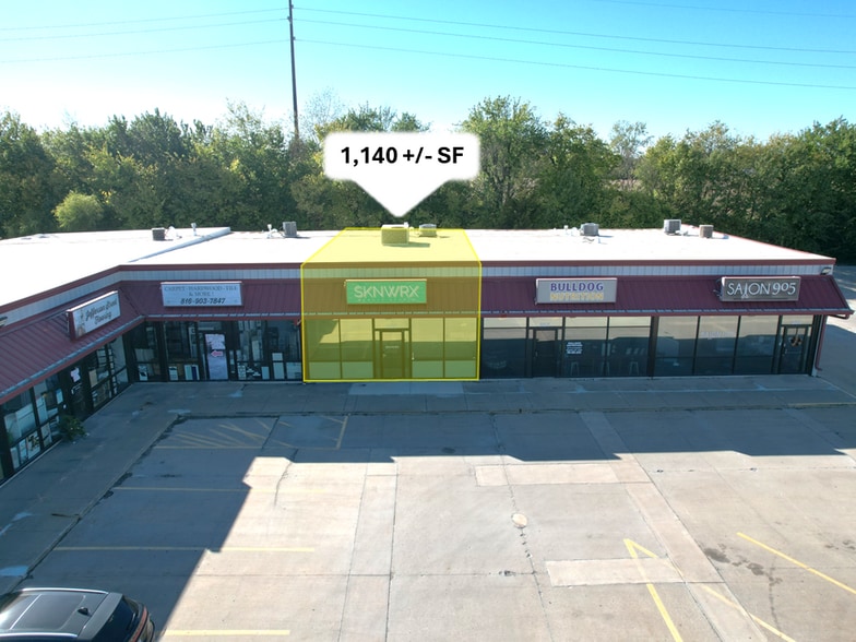 901-925 W Highway 92, Kearney, MO for lease - Building Photo - Image 2 of 4