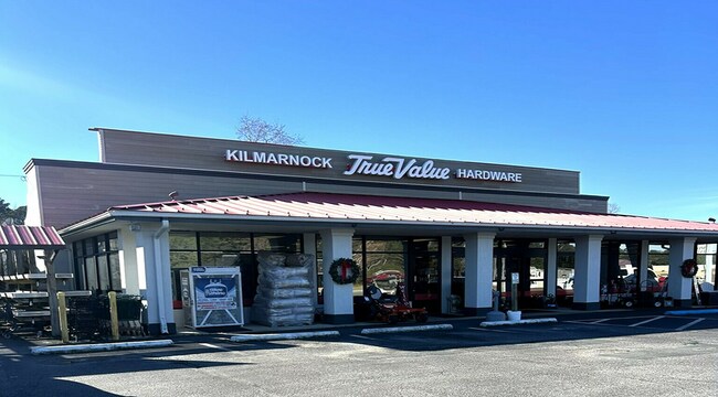 More details for 469 N Main St, Kilmarnock, VA - Retail for Sale