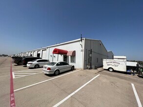 2301 Masch Branch Rd, Denton, TX for lease Interior Photo- Image 2 of 18