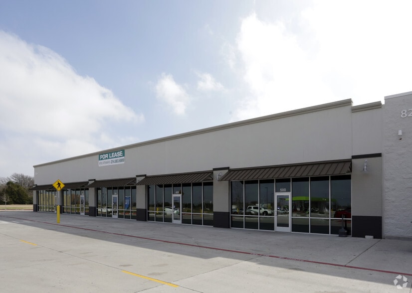 820-824 E Belt Line Rd, Cedar Hill, TX for lease - Building Photo - Image 2 of 9