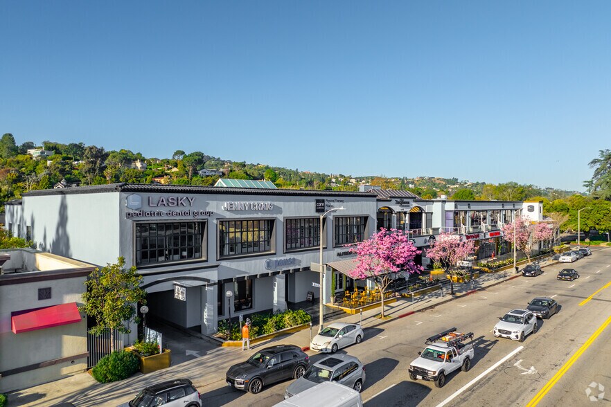 12914-12950 Ventura Blvd, Studio City, CA à louer - Aérien - Image 3 de 28