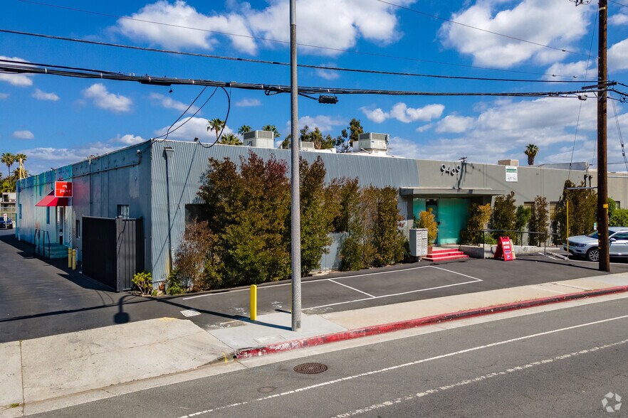 9469 Jefferson Blvd, Culver City, CA for lease - Building Photo - Image 1 of 21