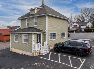 Plus de détails pour 144 Broadway, Saugus, MA - Vente au détail à vendre