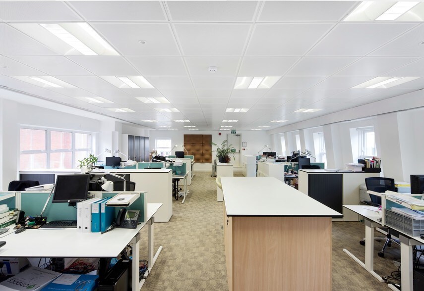 21-26 Garlick Hl, Londres à louer - Photo intérieure - Image 2 de 13