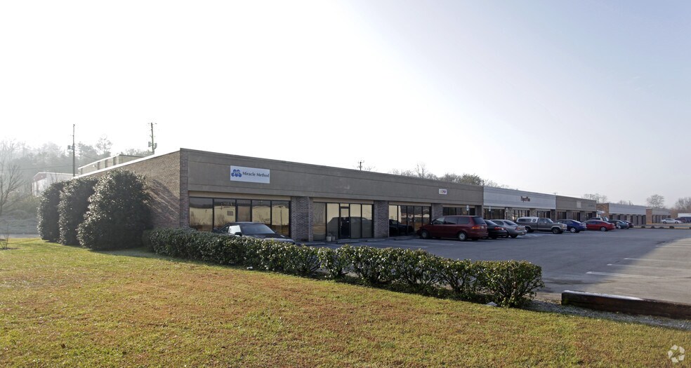 1219 Hilton Rd, Knoxville, TN à vendre - Photo principale - Image 1 de 6