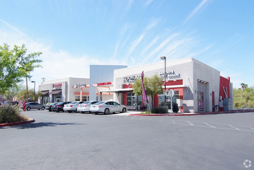 6340 W Charleston Blvd, Las Vegas, NV à vendre - Photo du bâtiment - Image 3 de 21