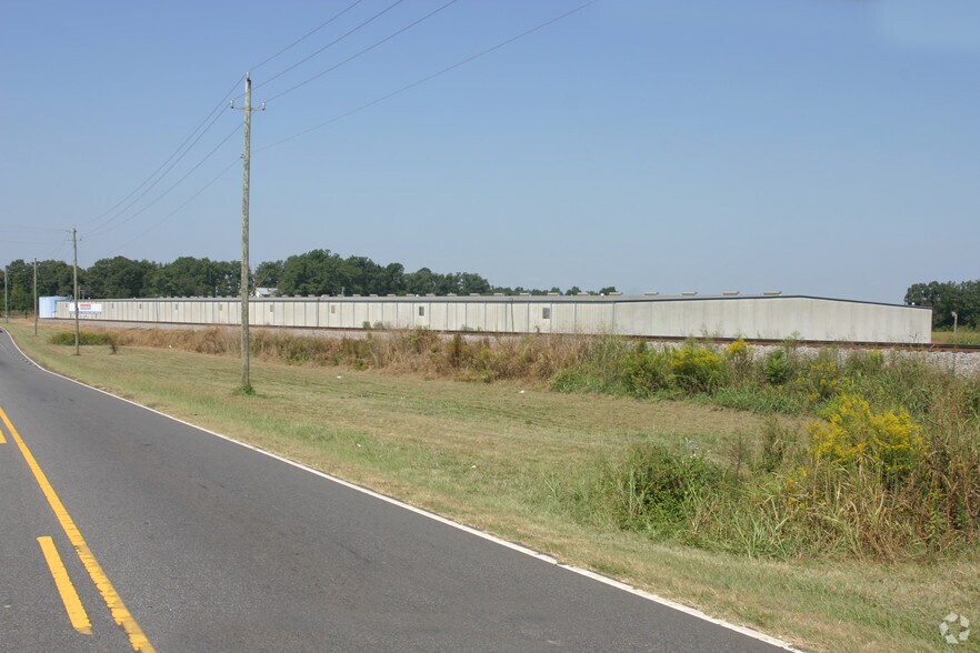 2727 Salisbury Hwy, Statesville, NC à louer - Photo du bâtiment - Image 2 de 7