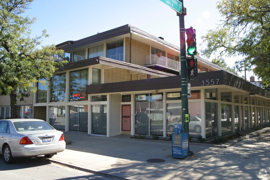 3553-3559 W Peterson Ave, Chicago, IL for sale - Building Photo - Image 3 of 5