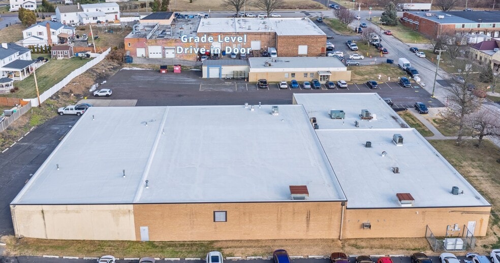 9990 Gantry Rd, Philadelphia, PA à vendre - Photo du bâtiment - Image 2 de 4